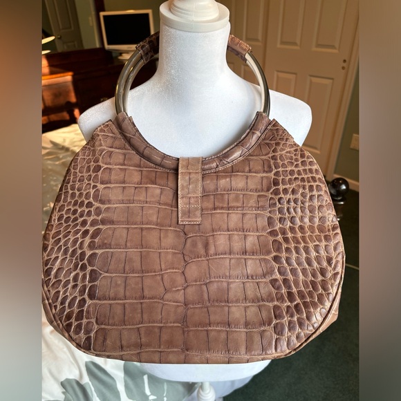 Brown Crocodile Embossed Leather bag with metal handles by Georges Rech - Picture 2 of 6